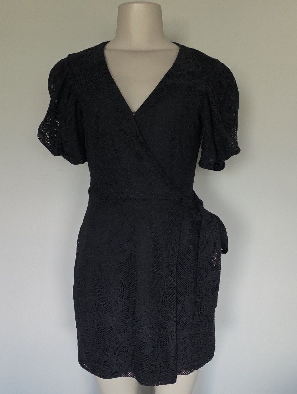 Lilly Pulitzer black lace faux wrap dress/romper-S